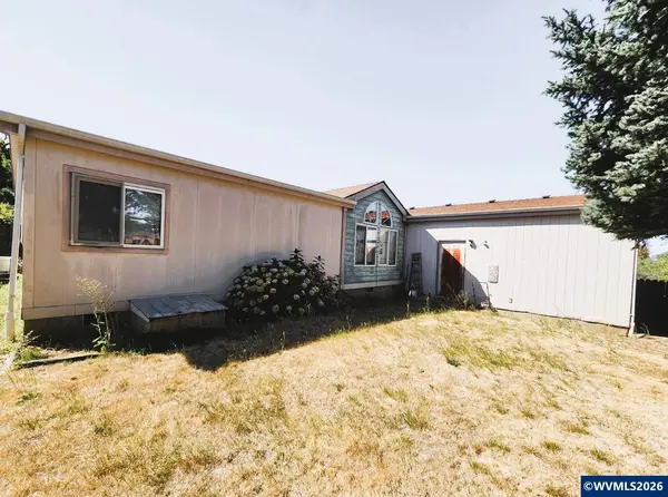 1838 Michigan City Ln NW, Salem, OR 97304