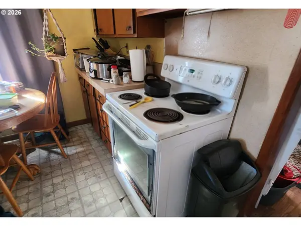 32500 SW WEST VALLEY HWY, Sheridan, OR 97378