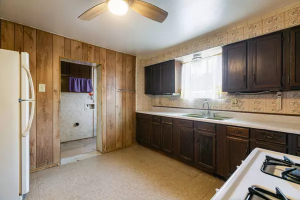 2709 ZICKERT RD NW, Albuquerque, NM 87104