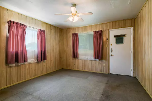 2709 ZICKERT RD NW, Albuquerque, NM 87104