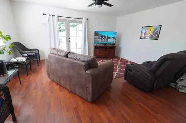 6501 DUNGAN ST NE, Albuquerque, NM 87109