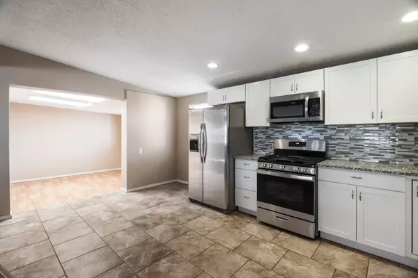1825 Pitt ST NE, Albuquerque, NM 87112