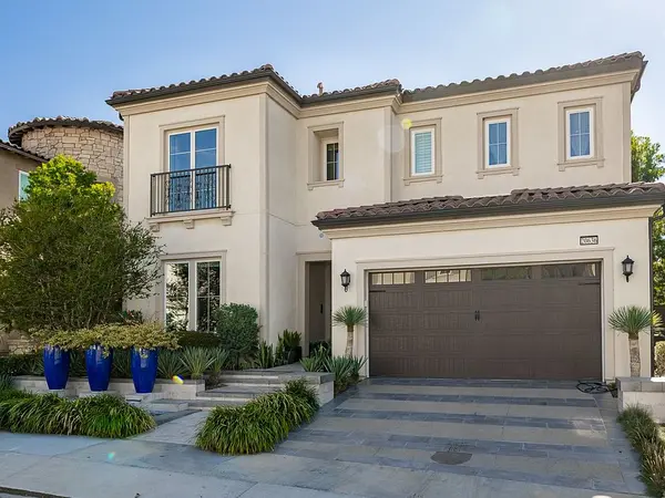 20564 W Bluebird Ct, Porter Ranch, CA