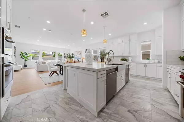 72 Crater, Irvine, CA 92618