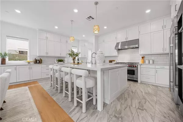 72 Crater, Irvine, CA 92618