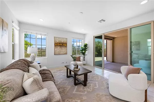 1928 Aliso Canyon DR, Lake Forest, CA 92610