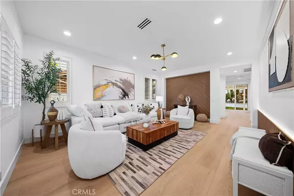 33 Winterfield RD, Irvine, CA 92602