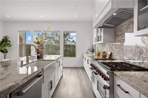 59 Longchamp, Irvine, CA 92602