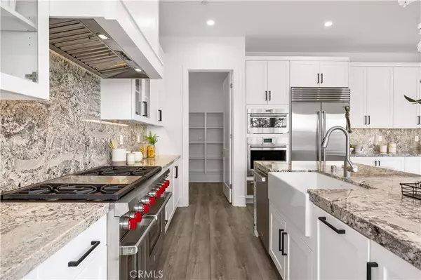 59 Longchamp, Irvine, CA 92602