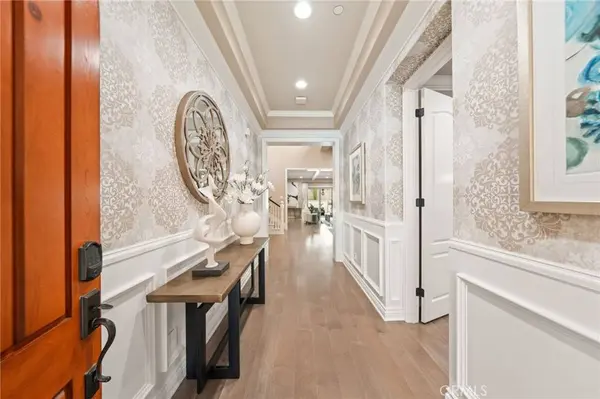 46 Shadybend, Irvine, CA 92602