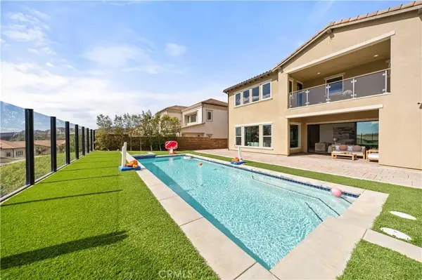 20564 W Bluebird CT, Porter Ranch, CA 91326