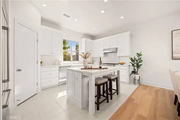 310 Carefree, Irvine, CA 92618