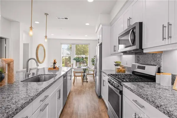 645 W 17th, Costa Mesa, CA 92627