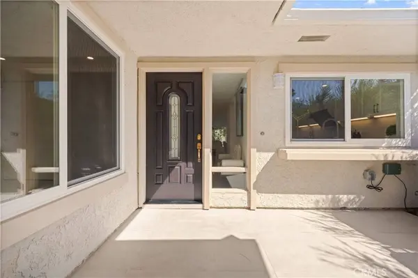 15 Eucalyptus, Irvine, CA 92612