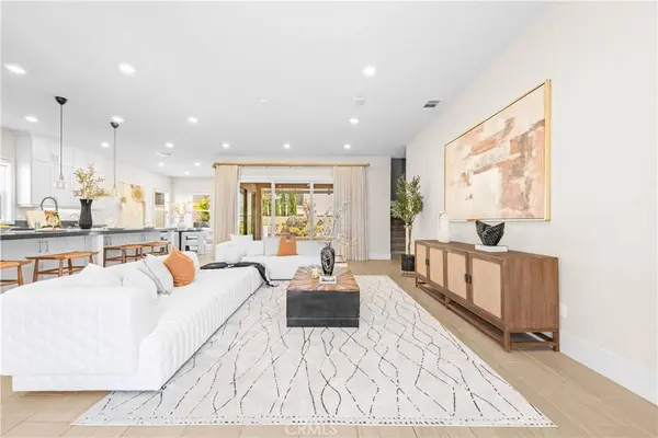 72 Ray, Irvine, CA 92618