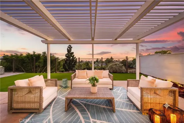 14284 Classique WAY, San Diego, CA 92129