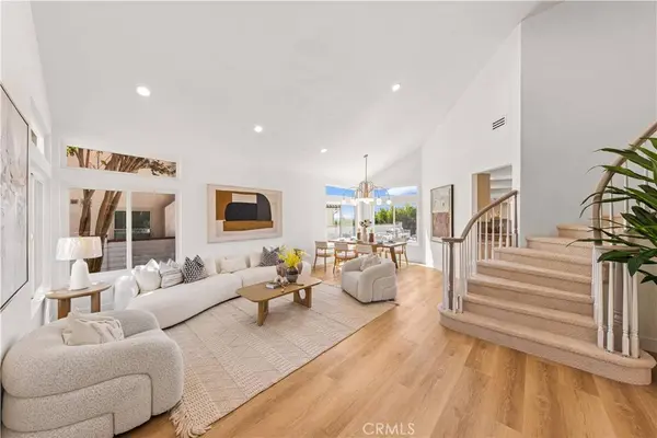 14284 Classique WAY, San Diego, CA 92129