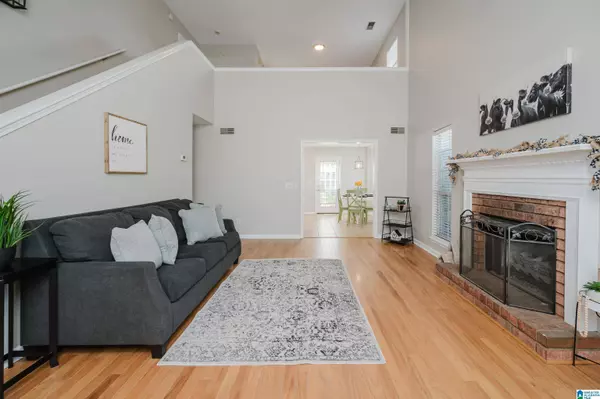 189 STONECLIFF CIRCLE, Pelham, AL 35124