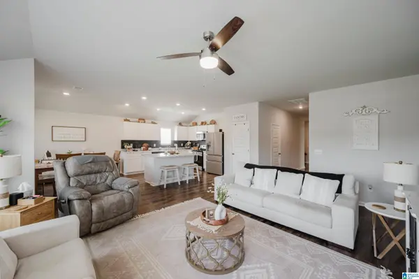330 AMBER AVENUE, Calera, AL 35040