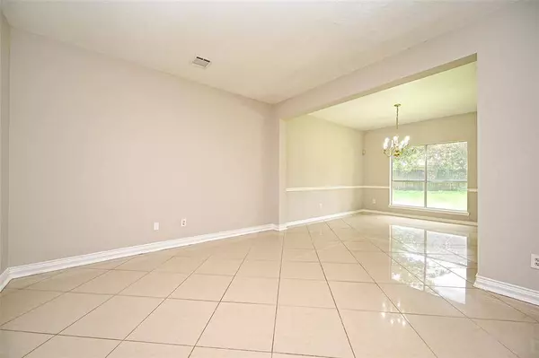 219 Rolling Plains DR, Sugar Land, TX 77479