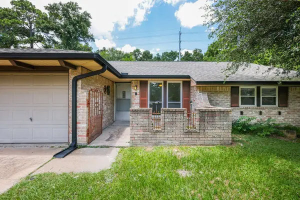 4823 Connorvale RD, Houston, TX 77039