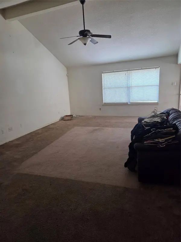 7826 Longshire LN, Houston, TX 77040