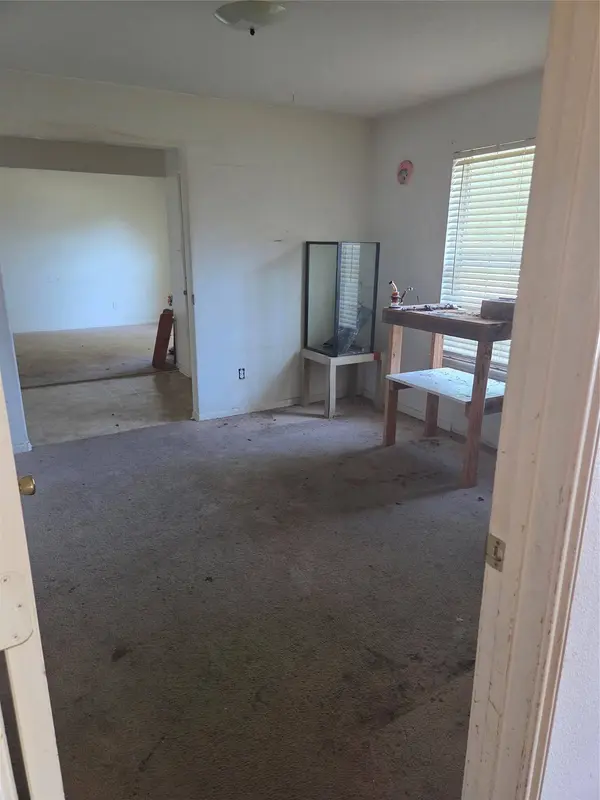 7826 Longshire LN, Houston, TX 77040