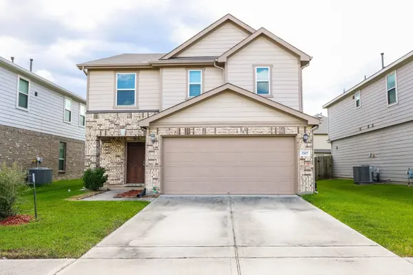 2507 White Bluff LN