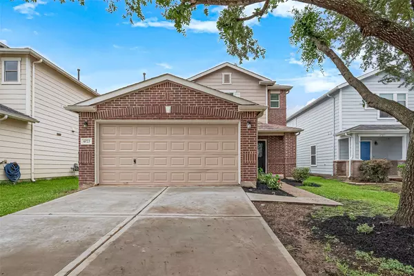 6723 Green Pear LN, Houston, TX 77049