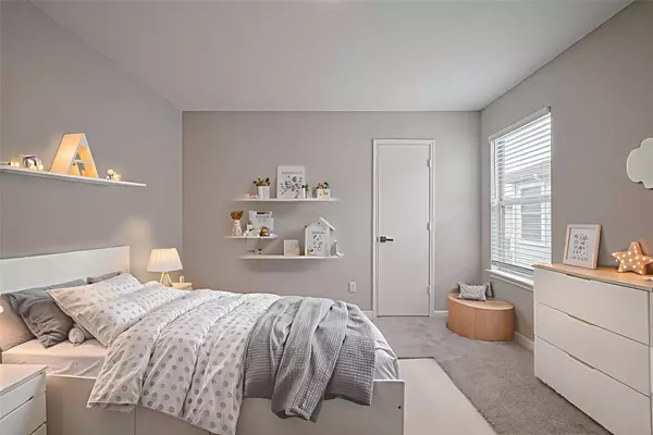 6723 Green Pear LN, Houston, TX 77049