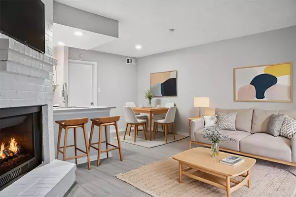 250 El Dorado BLVD #205, Webster, TX 77598