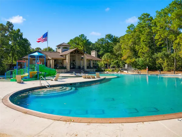 21391 Village Crossing LN, Porter, TX 77365