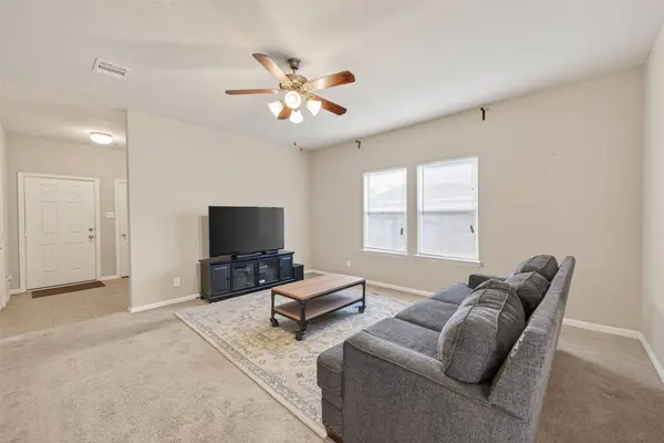 3219 Creole Bay LN, Rosenberg, TX 77471