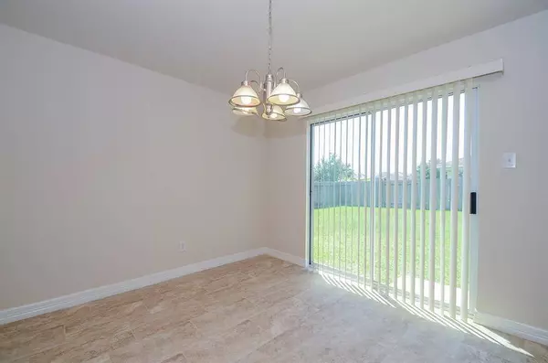 2603 Kenwich Oaks LN, Katy, TX 77449