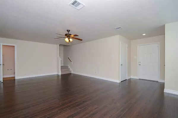 2603 Kenwich Oaks LN, Katy, TX 77449