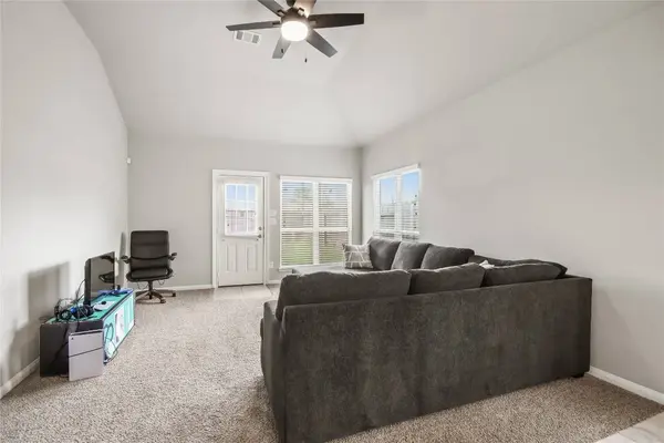 12519 King Harry DR, Houston, TX 77044