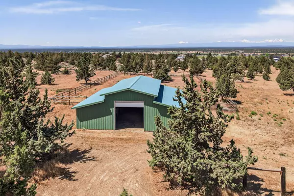 13507 Shumway RD, Powell Butte, OR 97753