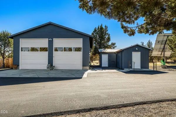 11855 Meadows LN, Culver, OR 97734