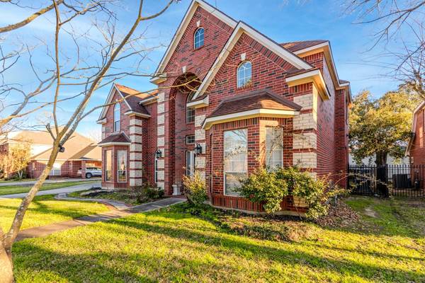 6623 Butler Oaks CT, Spring, TX 77389