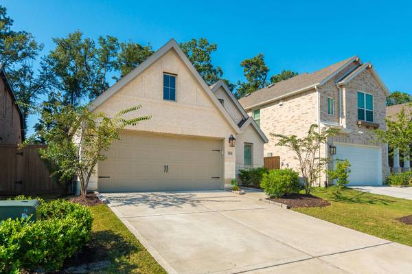 7438 Cattail Falls LN, Porter, TX 77365