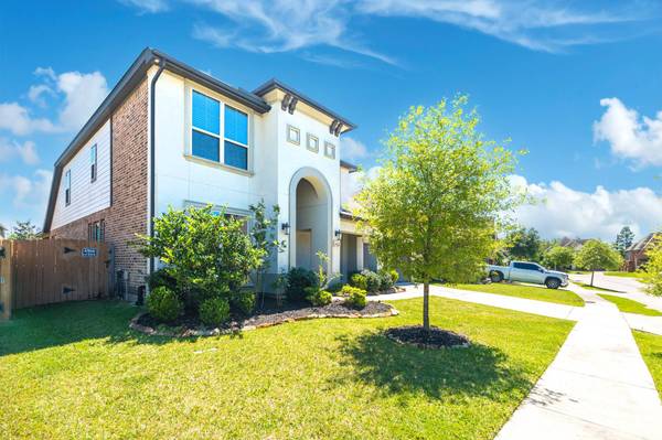 27918 Madison Bend DR, Spring, TX 77386