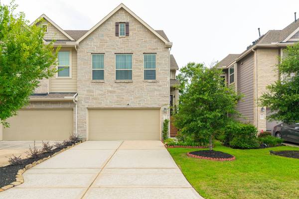 25366 Fallen Acorn CT, Porter, TX 77365