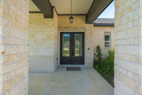 2069 Road 660, Dayton, TX 77535