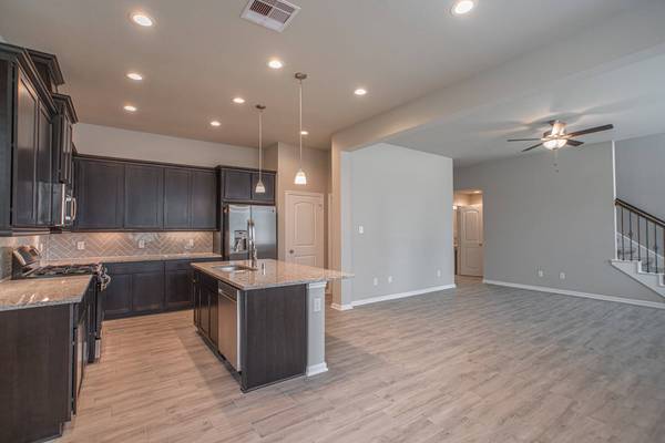 28104 Rocky Heights DR, Spring, TX 77386