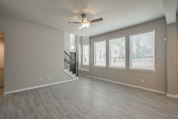 28104 Rocky Heights DR, Spring, TX 77386