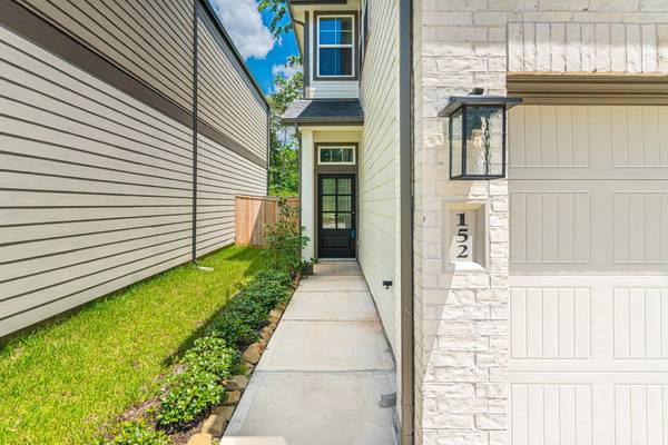 152 Red Cascade TRL, Willis, TX 77318