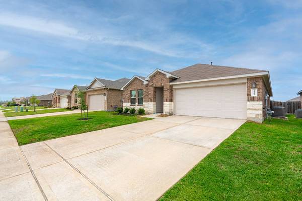 20399 Green Mountain DR, New Caney, TX 77357
