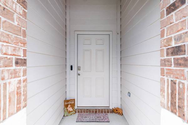 20399 Green Mountain DR, New Caney, TX 77357