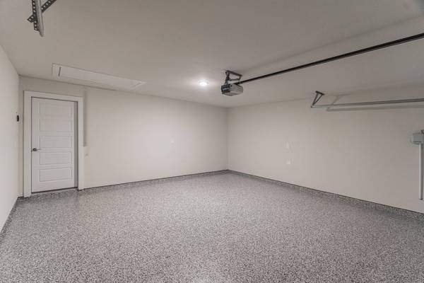 9826 North Goshawk TRL, Conroe, TX 77385