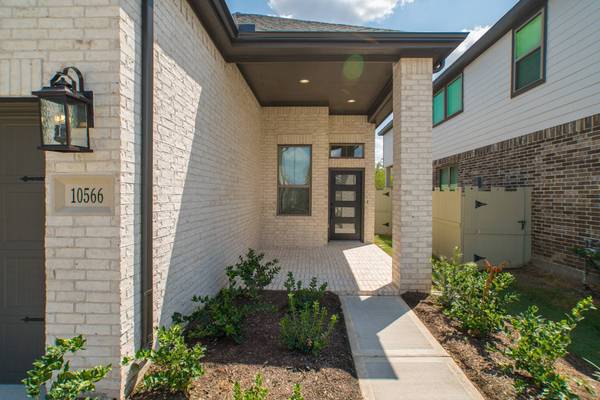 10566 Wild Chives, Conroe, TX 77385